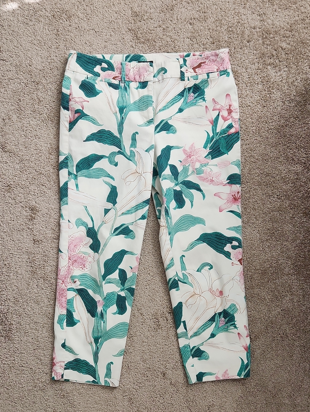 Ann Taylor Factory Petite 8P Tropical Floral Capri Pants Cotton Blend Summer